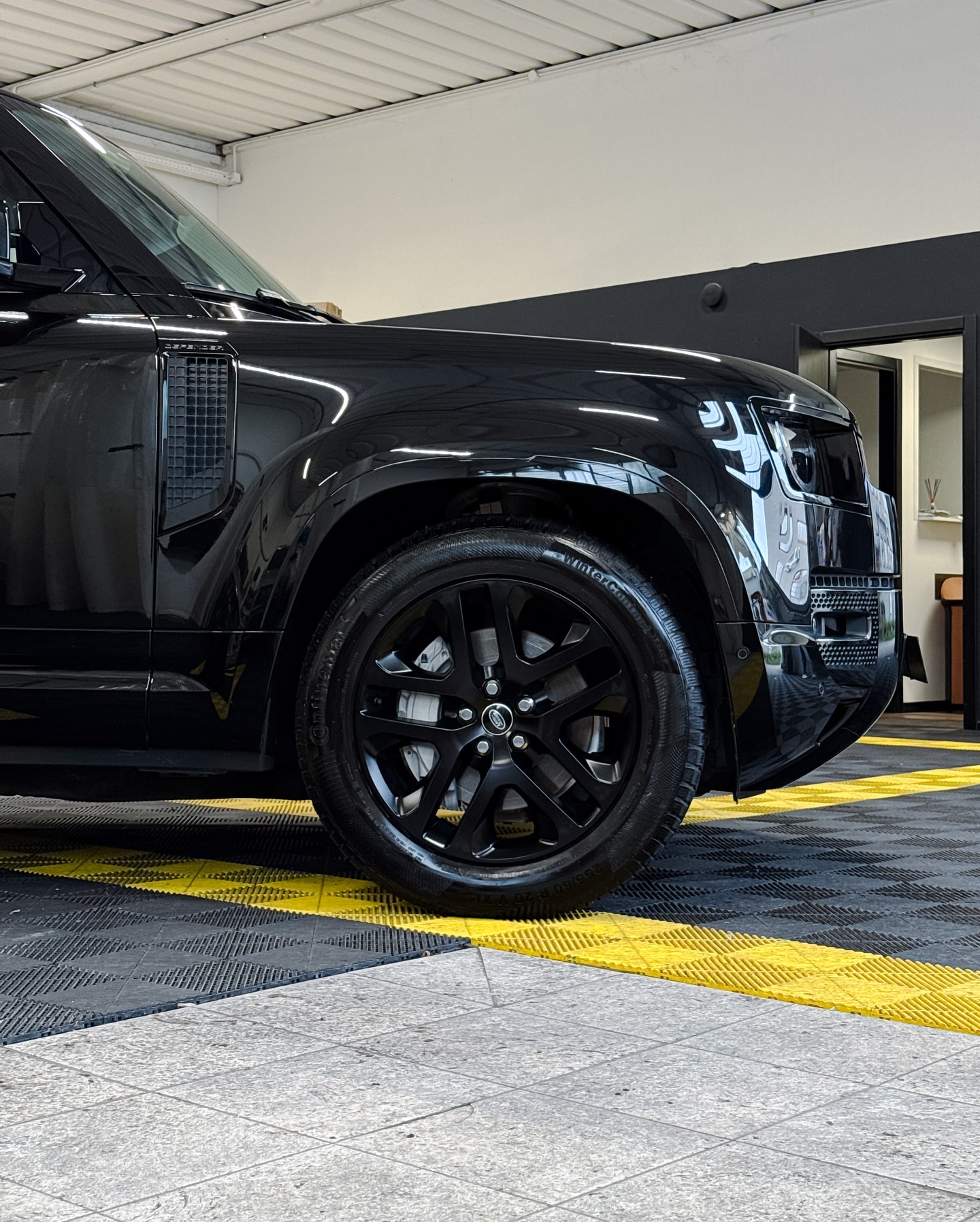 Land Rover Defender - Posteriore